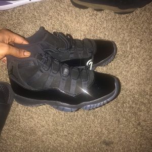 Cap & Gown Retro 11’s